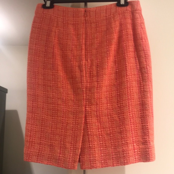 J. Crew women’s tweed skirt in coral neon - Picture 2 of 4